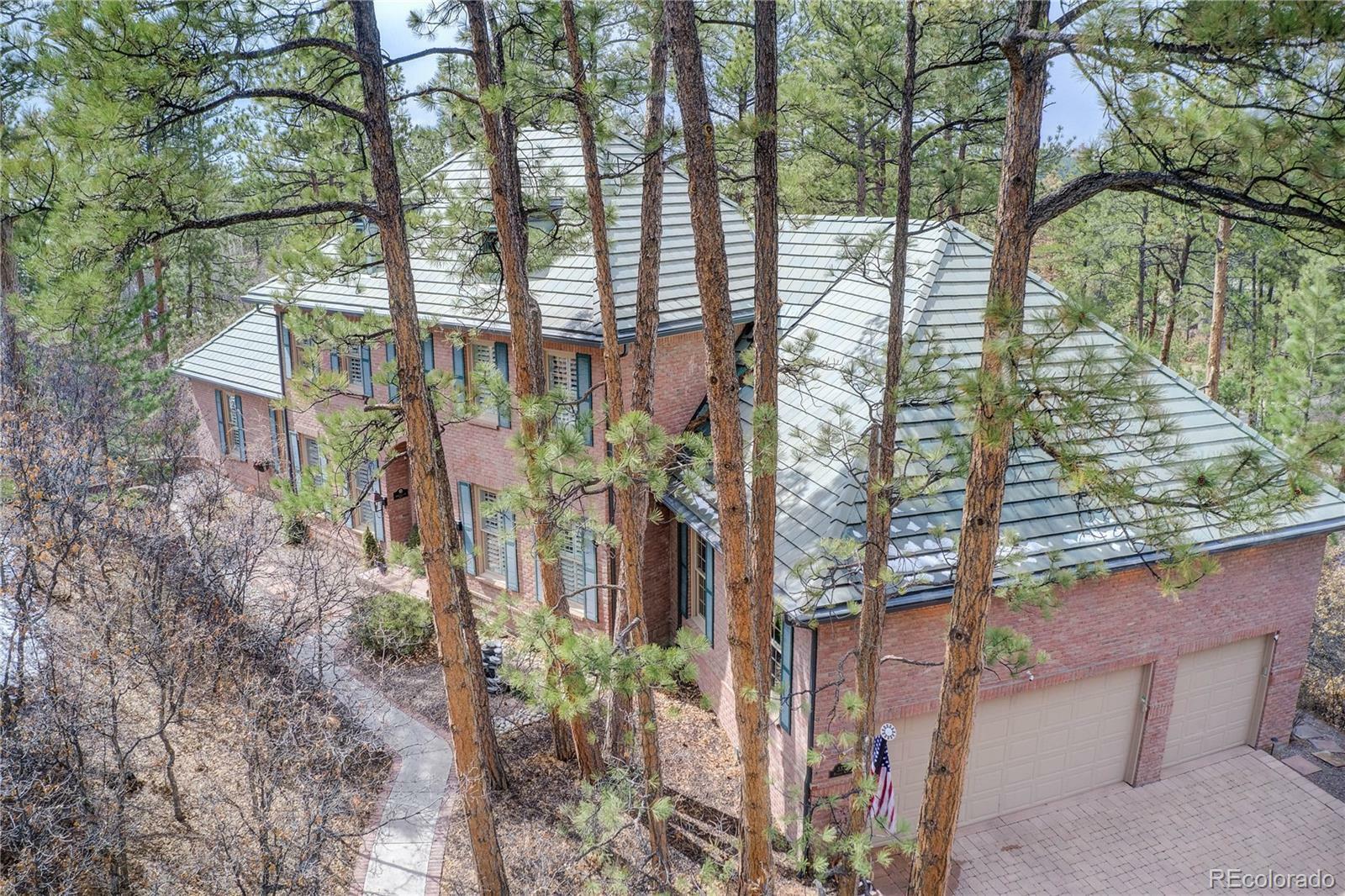 Property Photo: 333 Paragon Way CO 80108