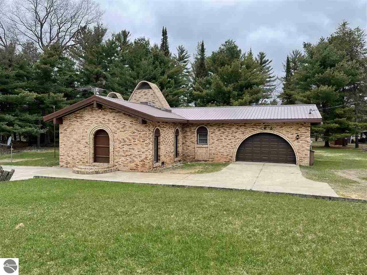 Property Photo:  10279 N Finley Lake Road  MI 48625 