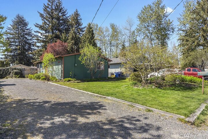 Property Photo: 8810 E G St WA 98445