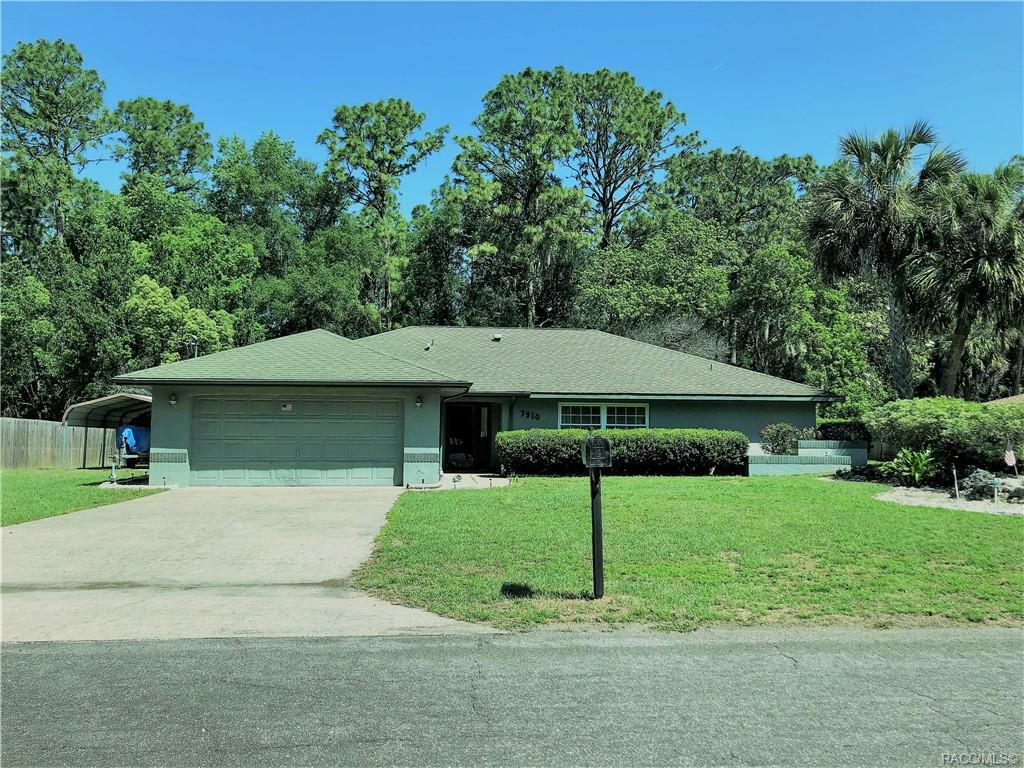 Property Photo:  7910 N Sarazen Drive  FL 34434 