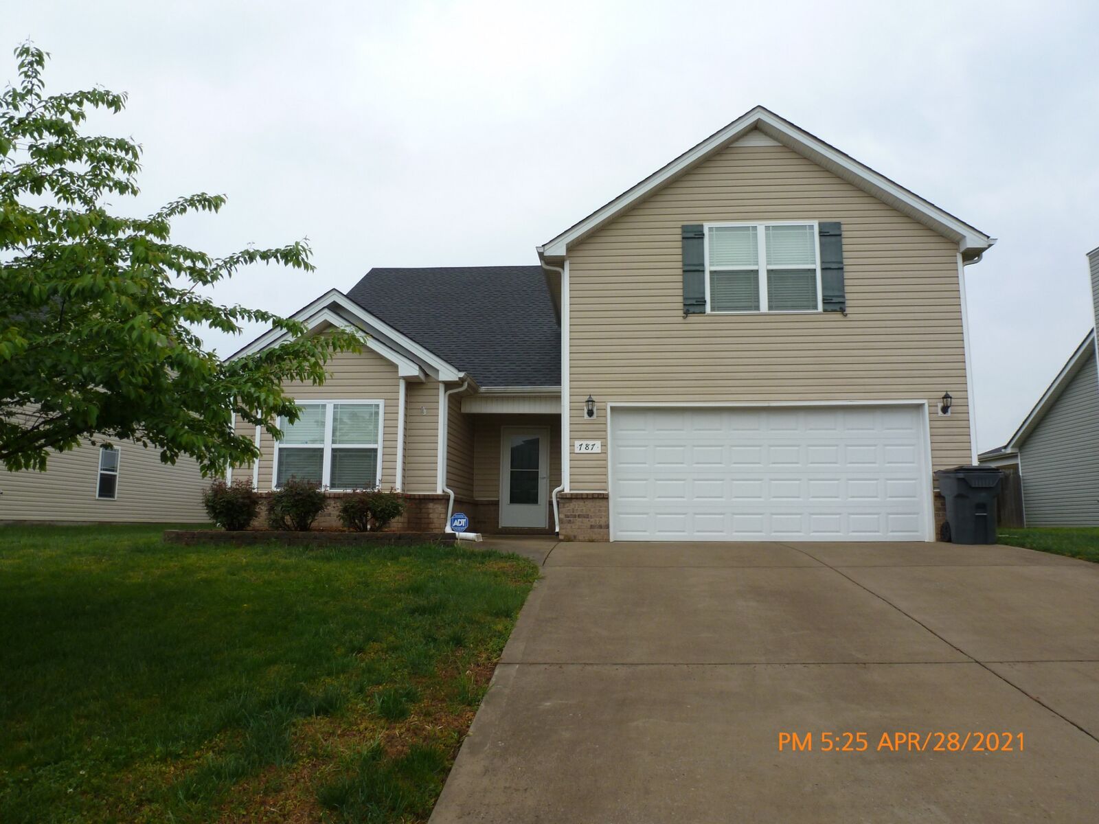 Property Photo:  787 Sturdivant Dr  TN 37042 