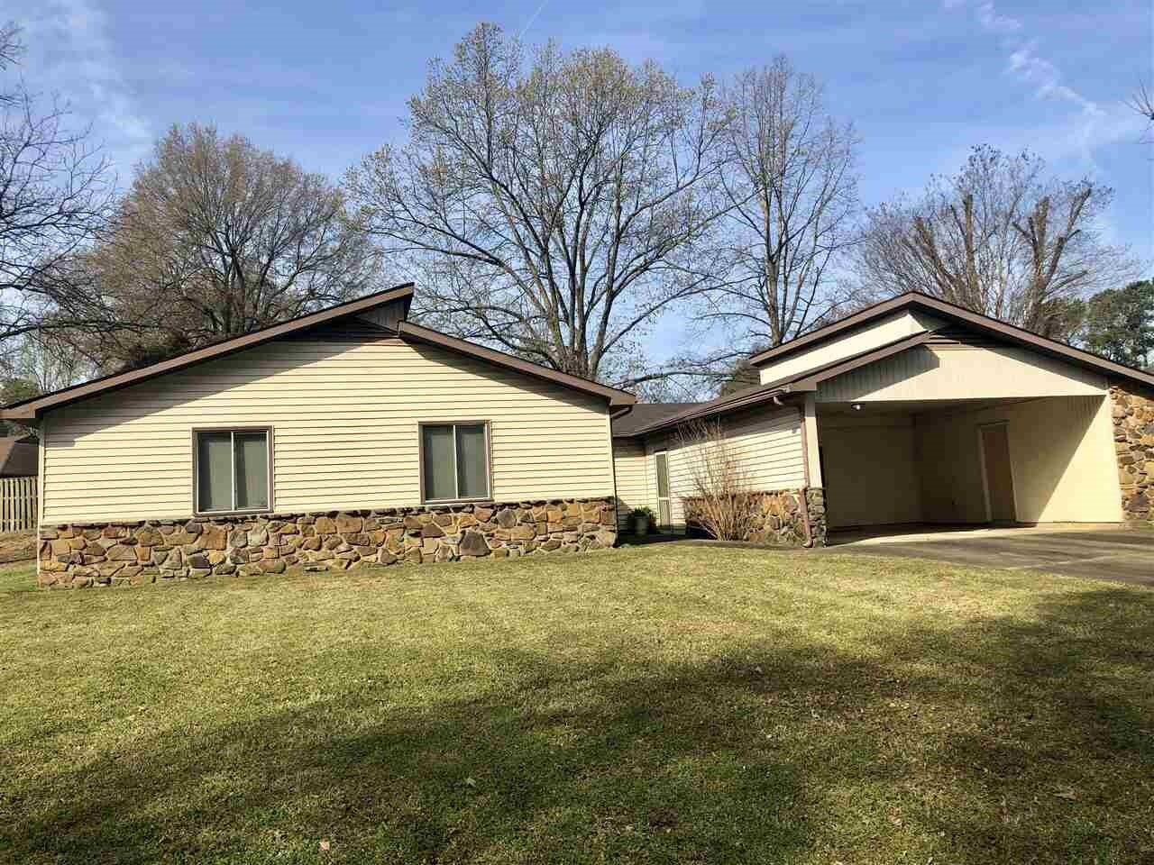Property Photo: 2705 Glenwood AR 72401