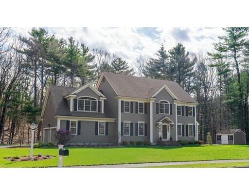 26 Pederzini Dr  Medfield MA 02052 photo