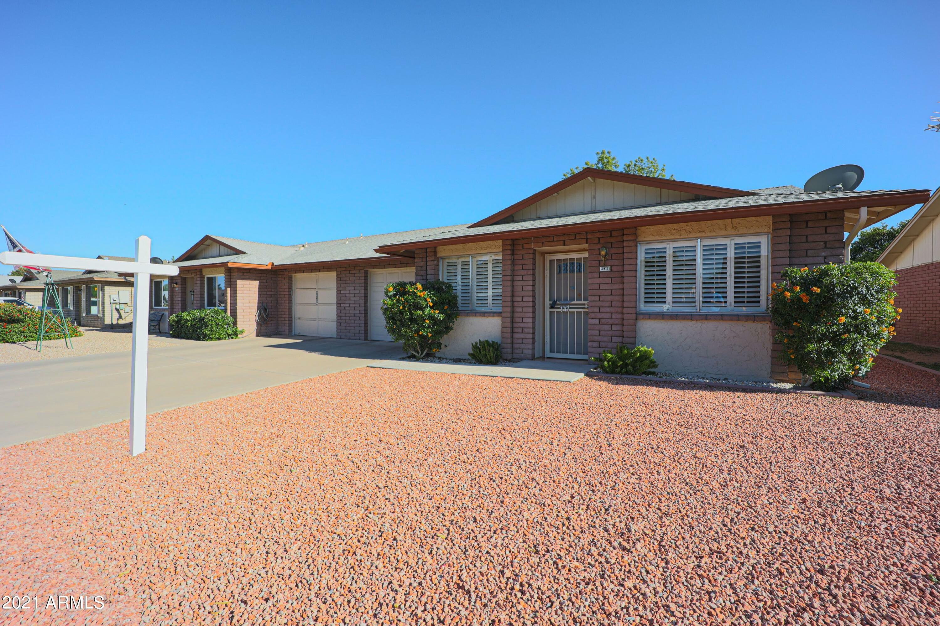 Property Photo:  9639 W Cinnabar Avenue B  AZ 85345 