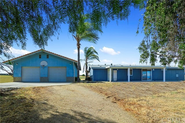 Property Photo:  29950 Woodbine Lane  CA 92584 