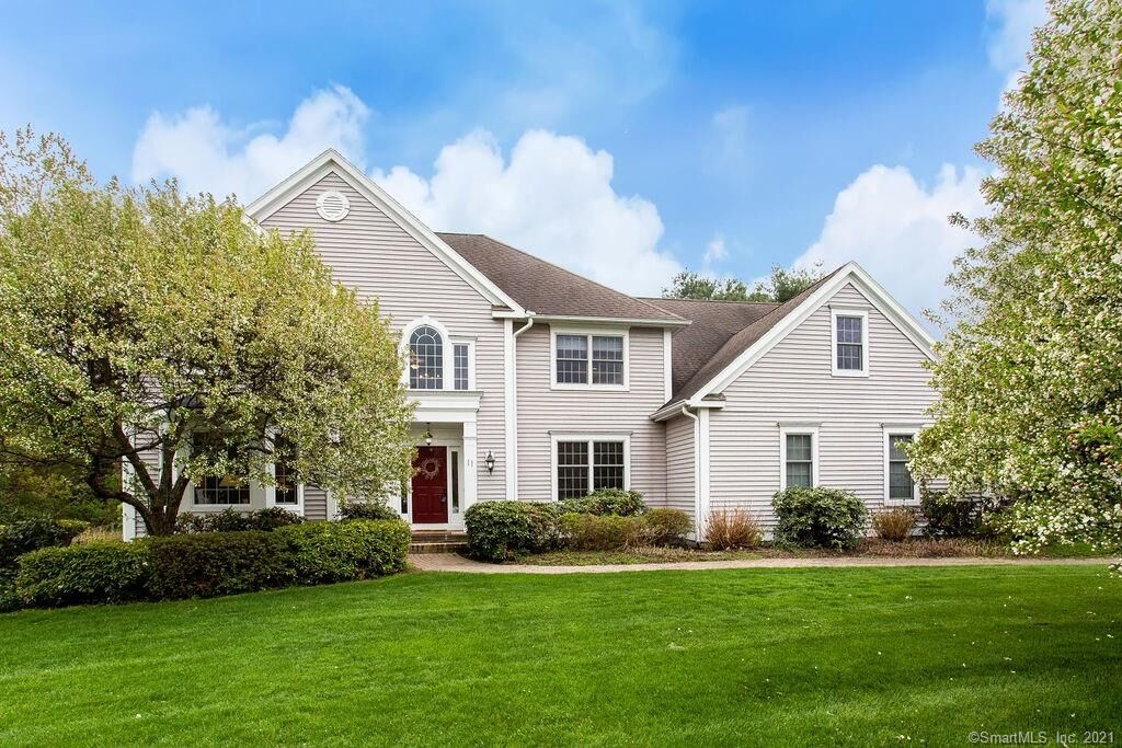 Property Photo:  11 Michelle Lane  CT 06001 