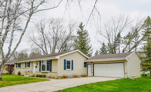 Property Photo:  N87w6334 Brookdale Dr  WI 53012 