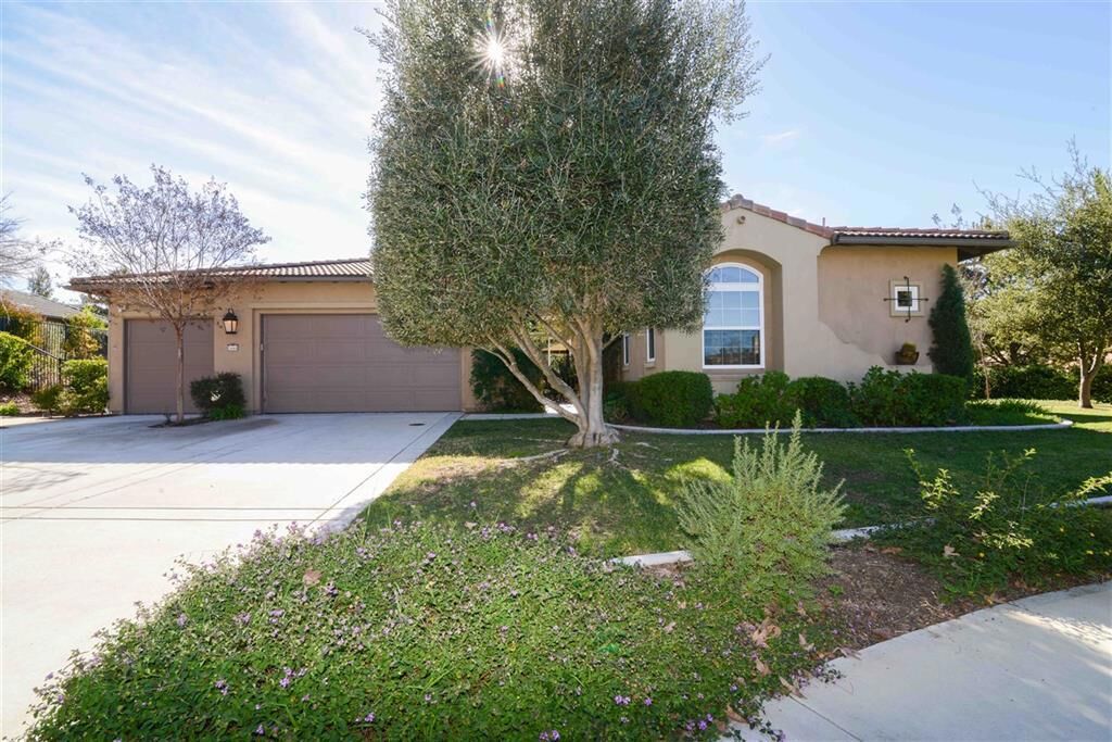 Property Photo: 1668 Loch Ness Drive CA 92028