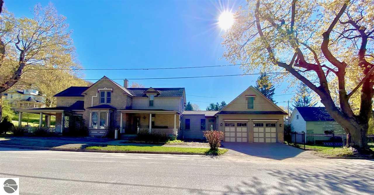 Property Photo:  202 Leelanau  MI 49635 