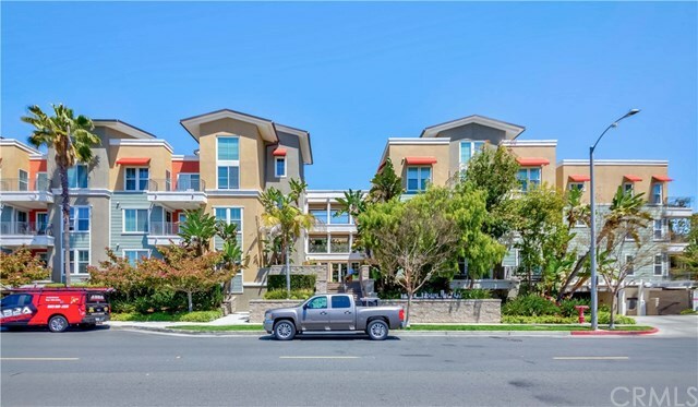 Property Photo:  2349 Jefferson Street 314  CA 90501 