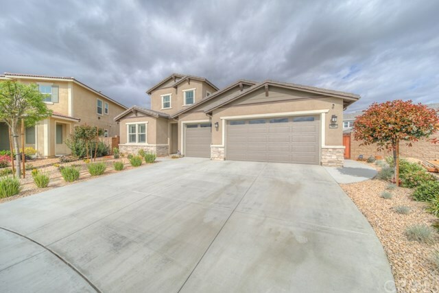 Property Photo:  29562 Dory Court  CA 92585 