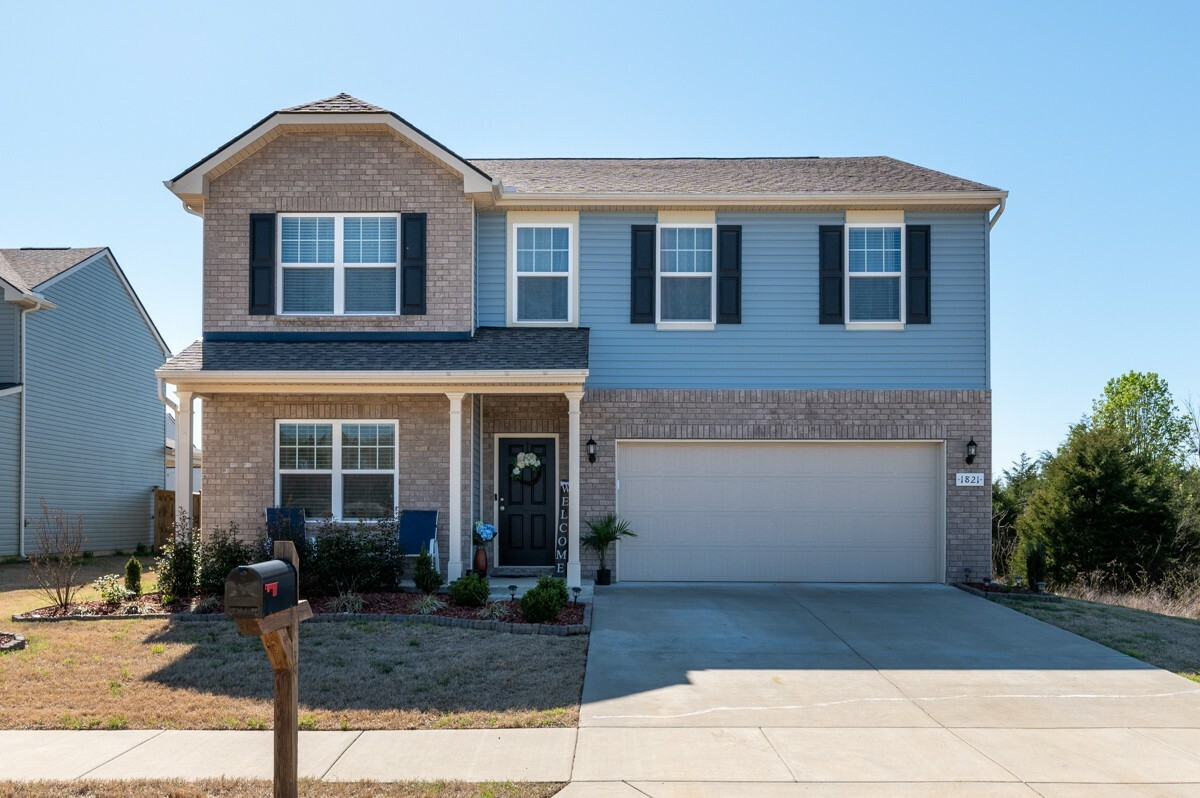 Property Photo: 1821 Radnor Rd TN 37087