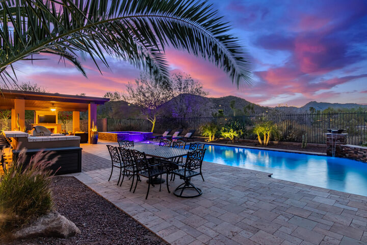 Property Photo: 20904 W Western Drive AZ 85396
