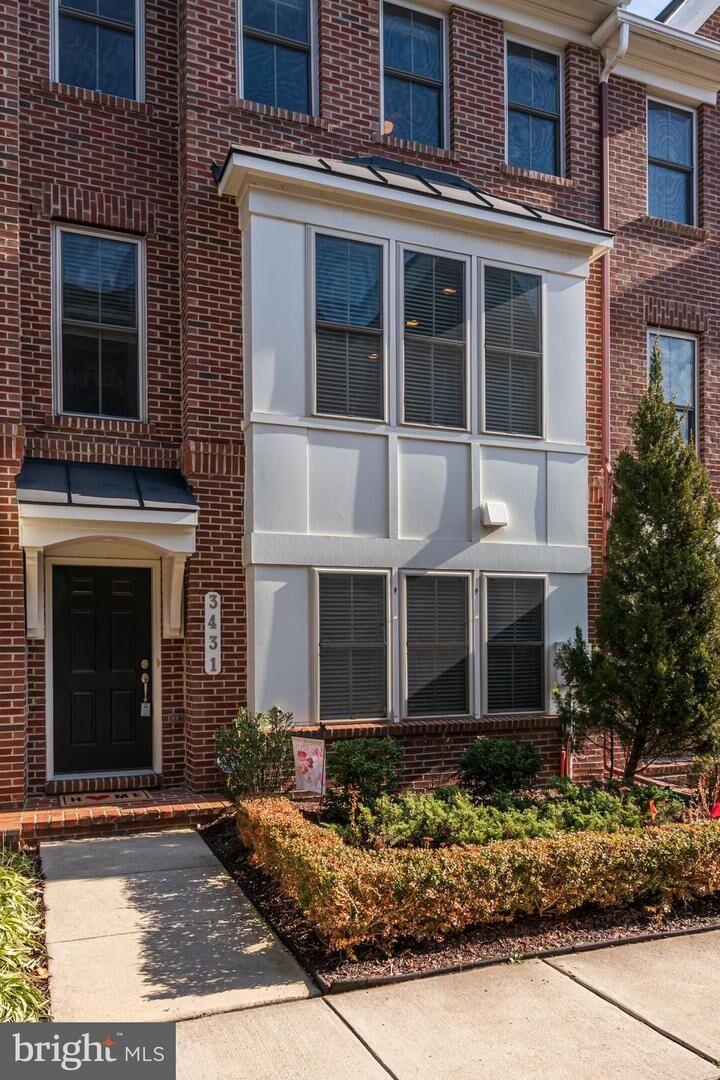 Property Photo:  3431 Kemper Road  VA 22206