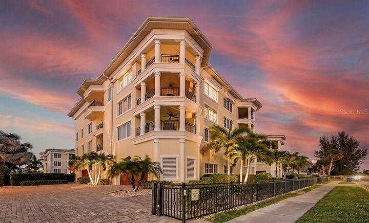 Property Photo: 309 Beach Road 309-S2 FL 34242