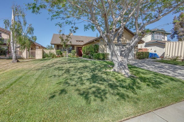 Property Photo:  5512 Butterfield Street  CA 93012 