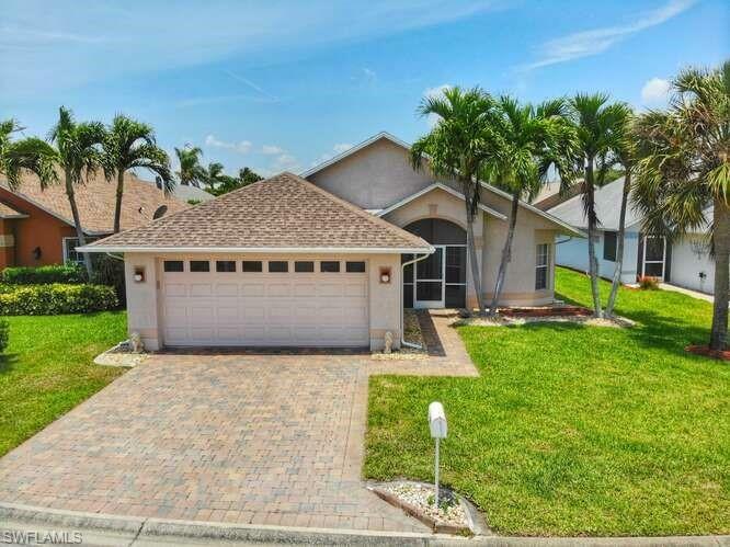 Property Photo:  13391 Wild Cotton Court  FL 33903 