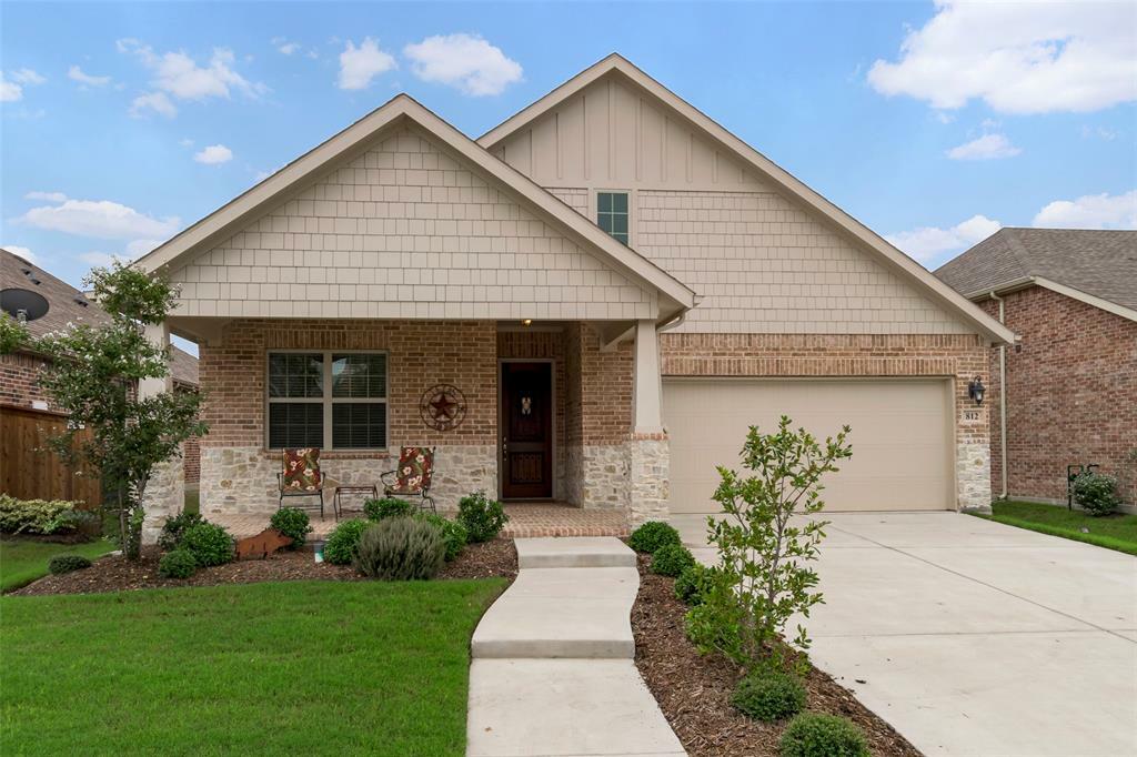 Property Photo:  812 Louisville Road  TX 76227 