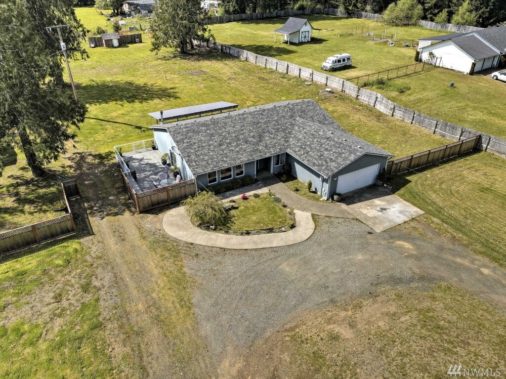 Property Photo:  221 E Deer Creek Rd  WA 98584 