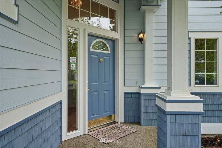 Property Photo: 5034 Chambers Creek Lp SE WA 98501