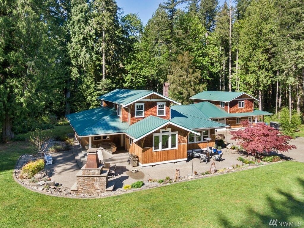Property Photo:  5524 Brenner Rd NW  WA 98502 