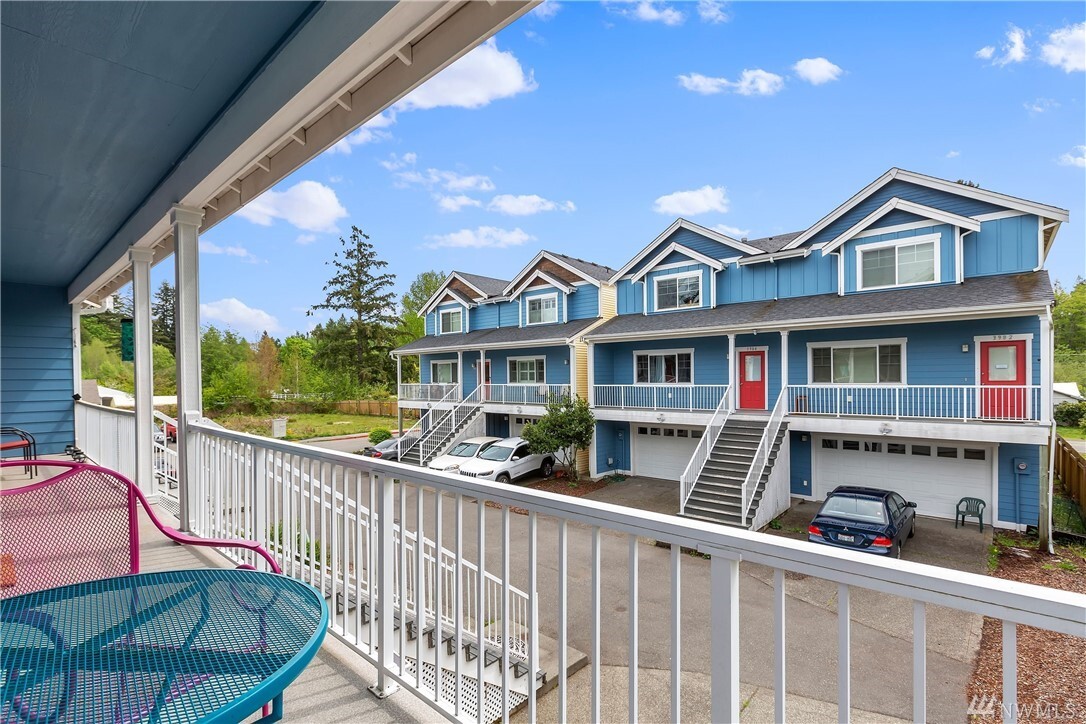 Property Photo:  3976 Thimbleberry Place SE  WA 98366 