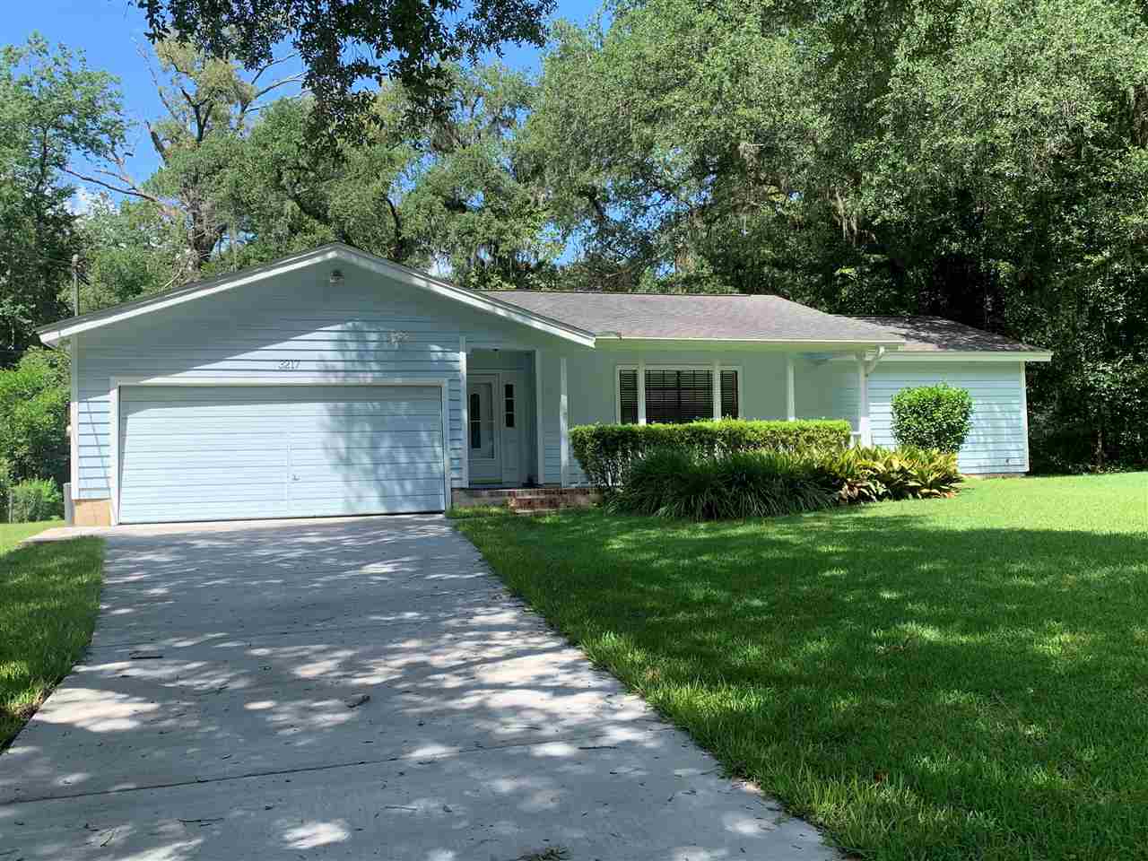 Property Photo:  3217 Whirlaway Trail  FL 32309 