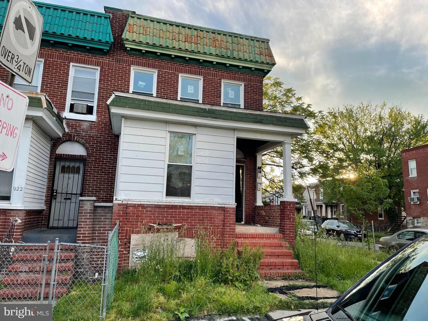 Property Photo:  924 Bonaparte Avenue  MD 21218 