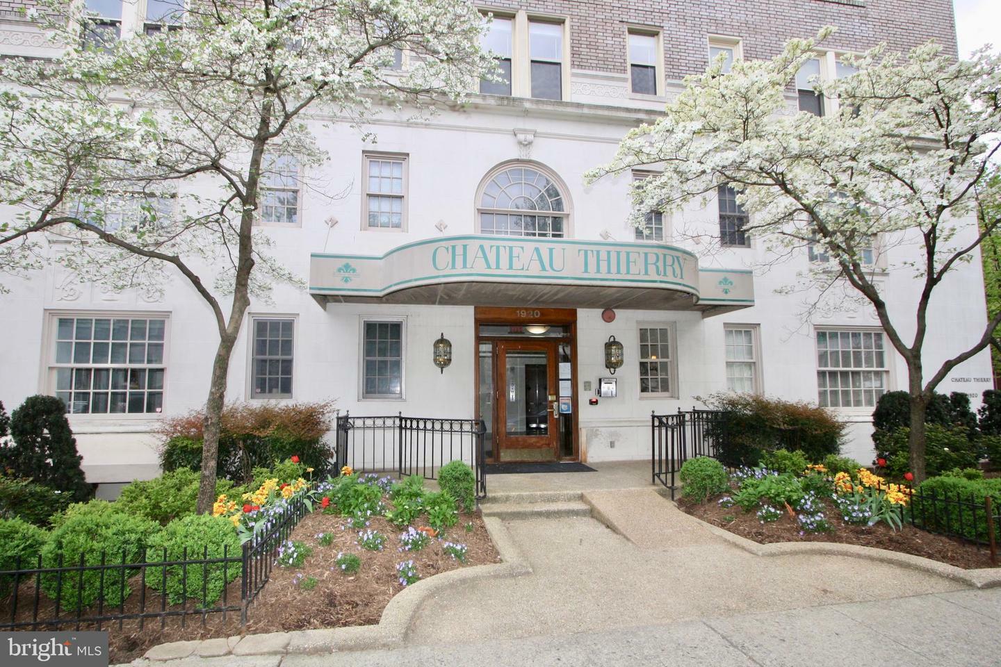1920 S Street NW 402  Washington DC 20009 photo