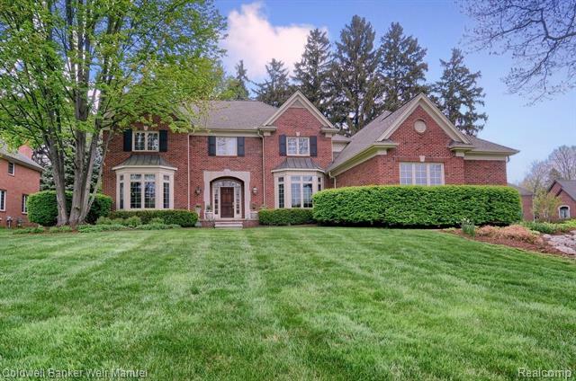Property Photo: 4352 Spruce Hill Lane MI 48301