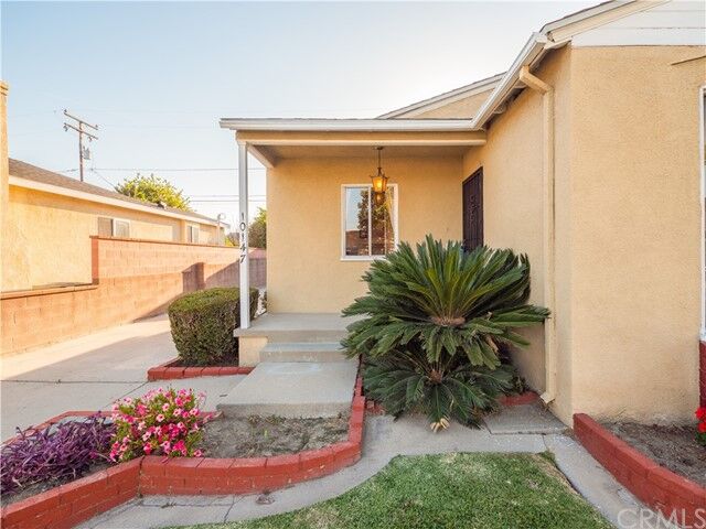 Property Photo: 10147 Harvest Avenue CA 90670