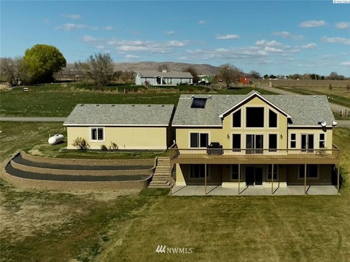 45606 N Whitmore  Benton City WA 99320 photo