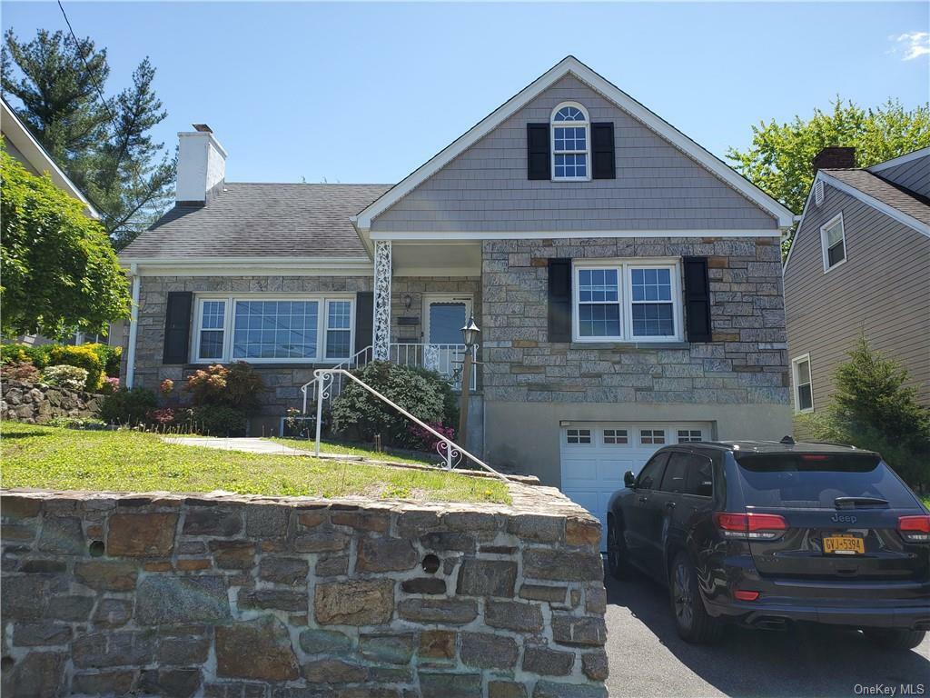 Property Photo: 214 Gainsborg Avenue E NY 10604