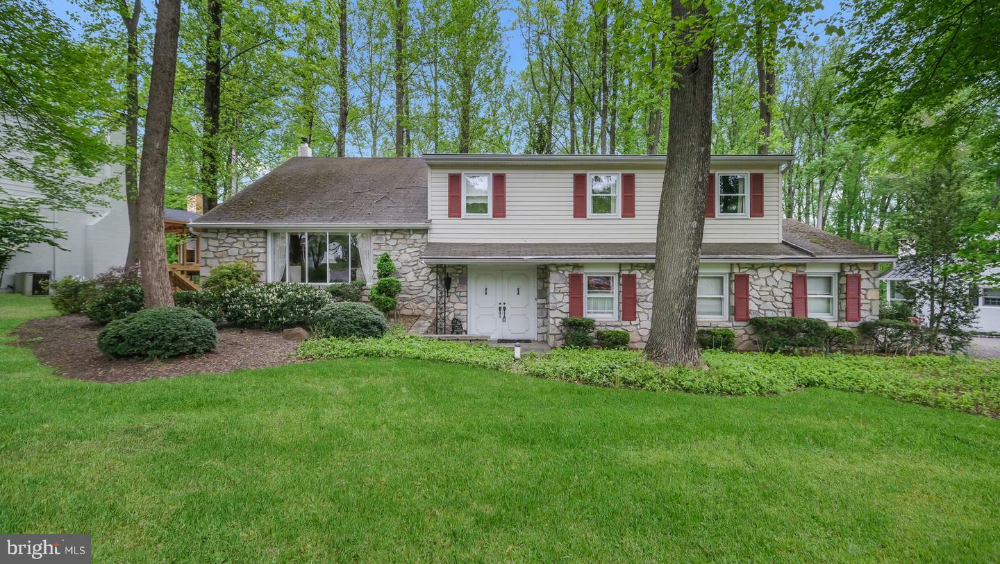 Property Photo:  1178 University Drive  PA 19067 