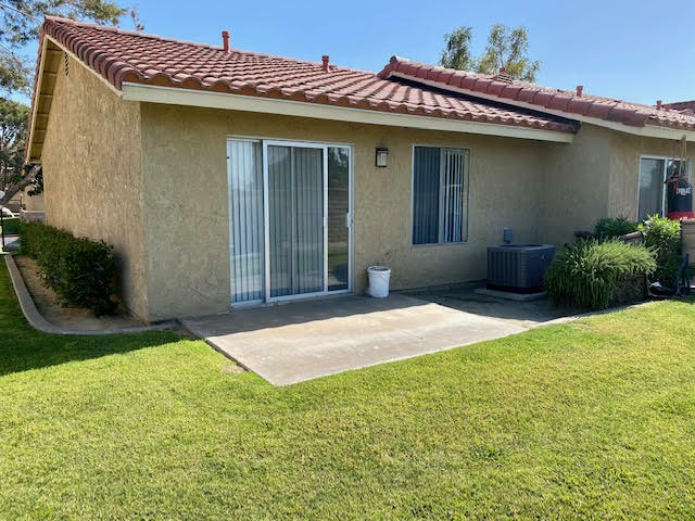 Property Photo:  82567 Avenue 48 60  CA 92201 
