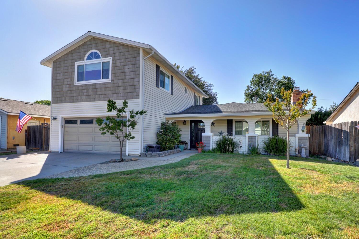 Property Photo:  3926 Smithfield Way  CA 95826 