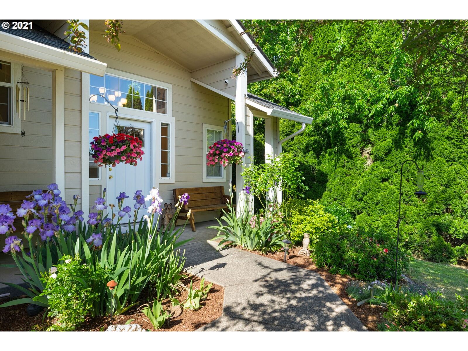 Property Photo: 9807 NE 41st Ave WA 98665