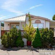 Property Photo: 116 Oakwood Lane CA 95409