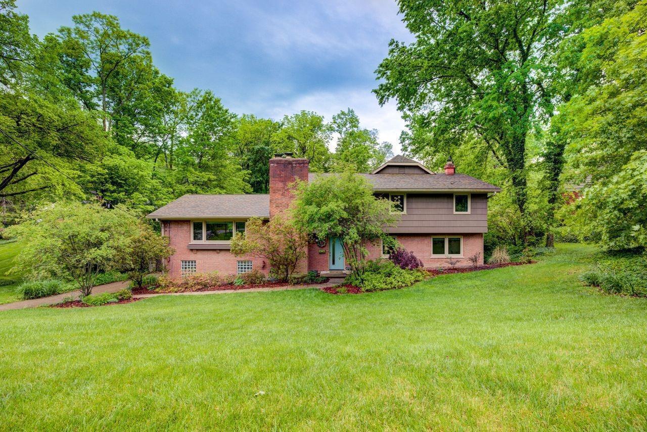 Property Photo: 555 Laramie Trl OH 45215