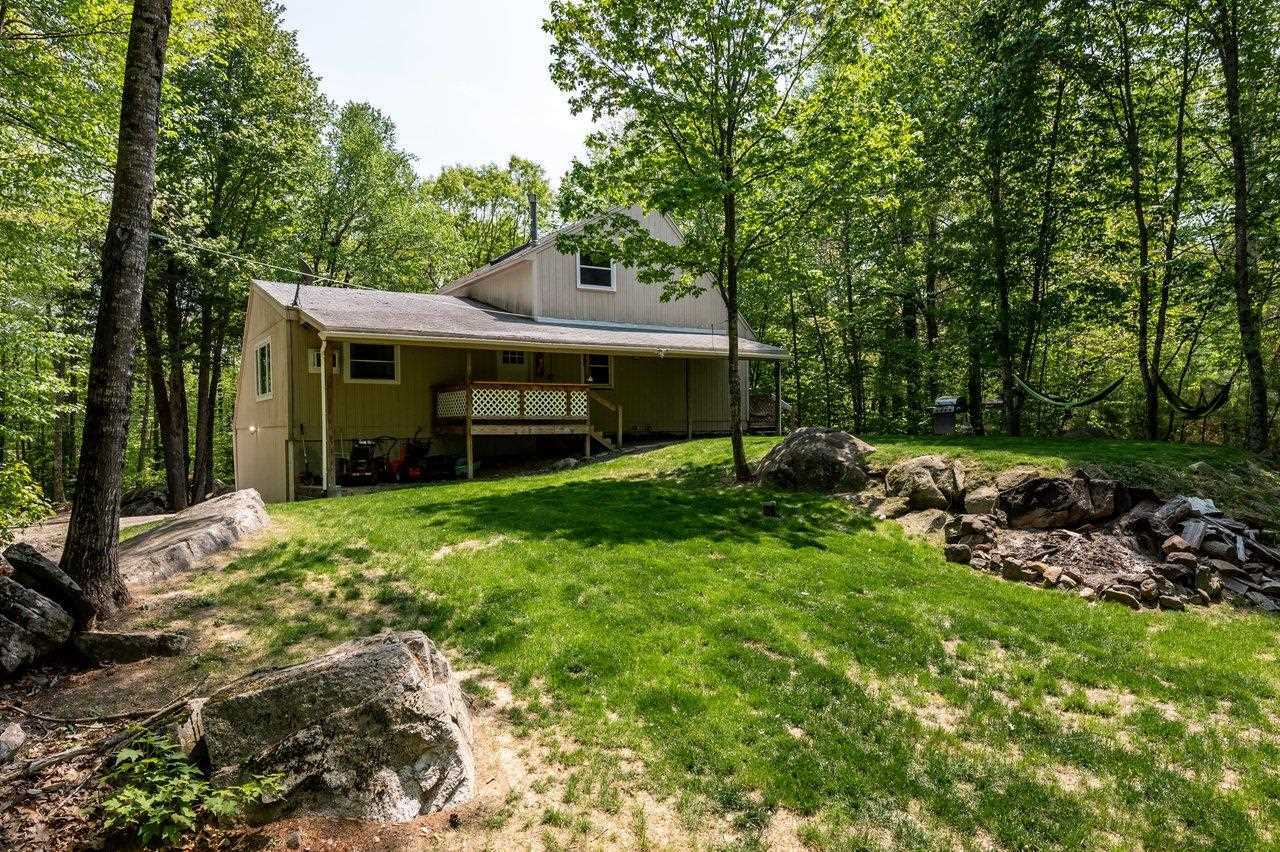 Property Photo:  684 Long Shores Drive  NH 03825 