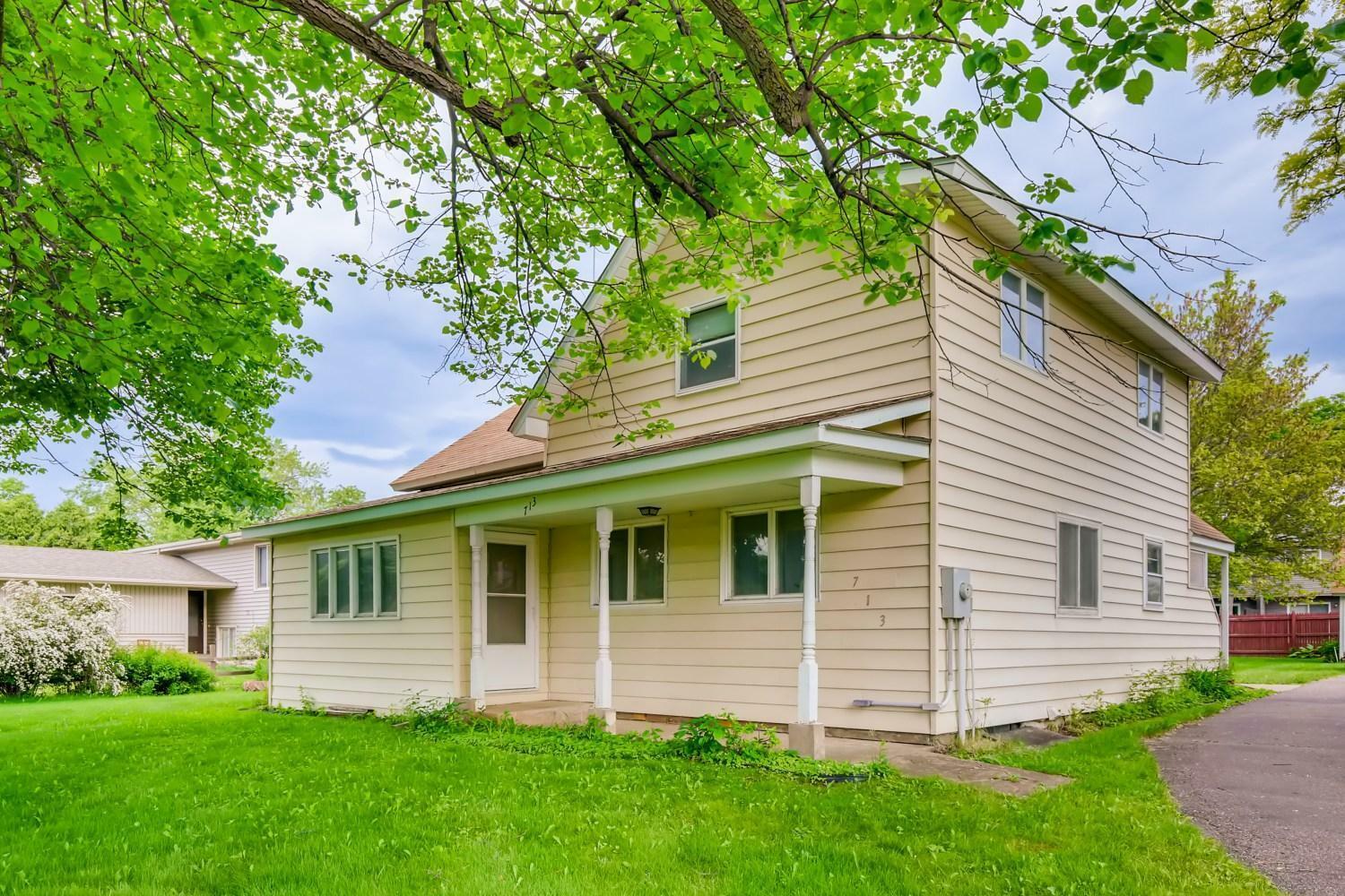 Property Photo:  713 W 4th Street  WI 54017 