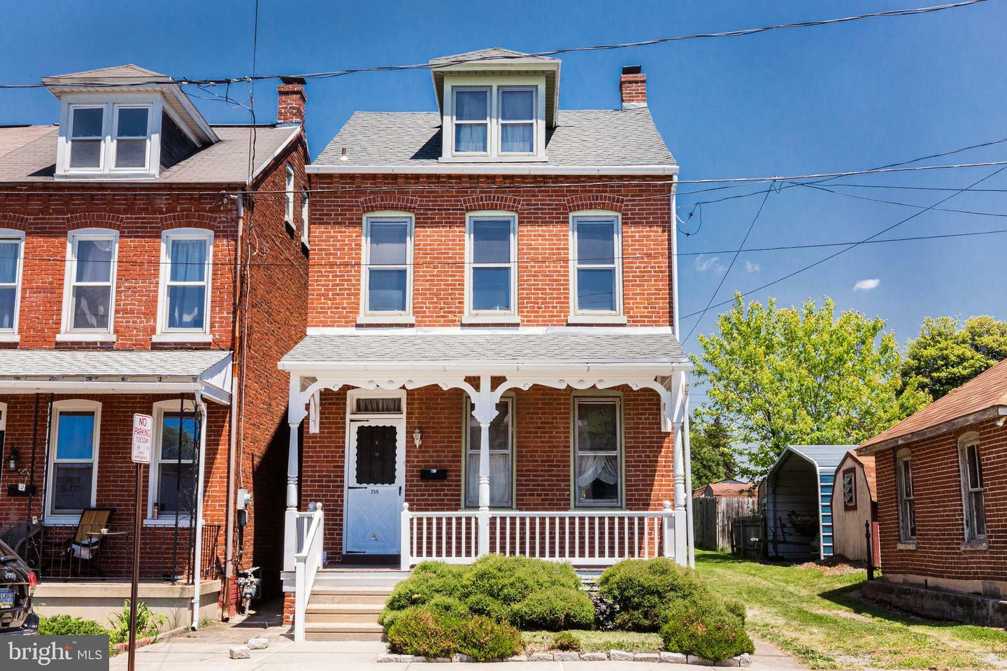 Property Photo: 255 N 9th Street PA 17512