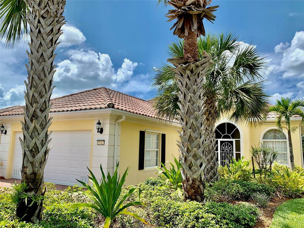 Property Photo:  5743 Benevento Drive  FL 34238 