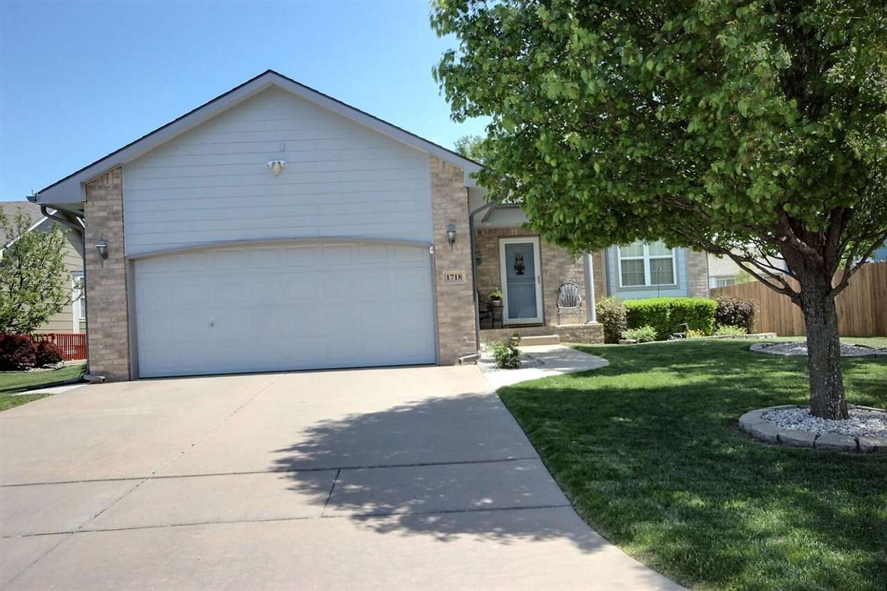 Property Photo:  1718 S Leanne Ln  KS 67207 