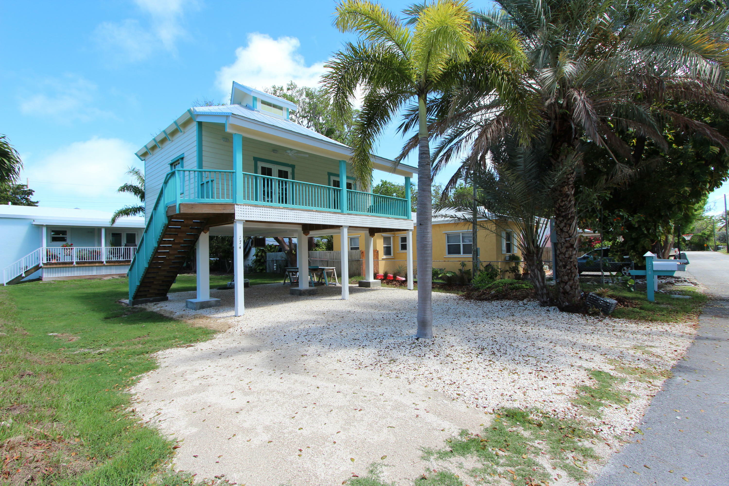 Property Photo:  174 Atlantic Circle Drive  FL 33070 