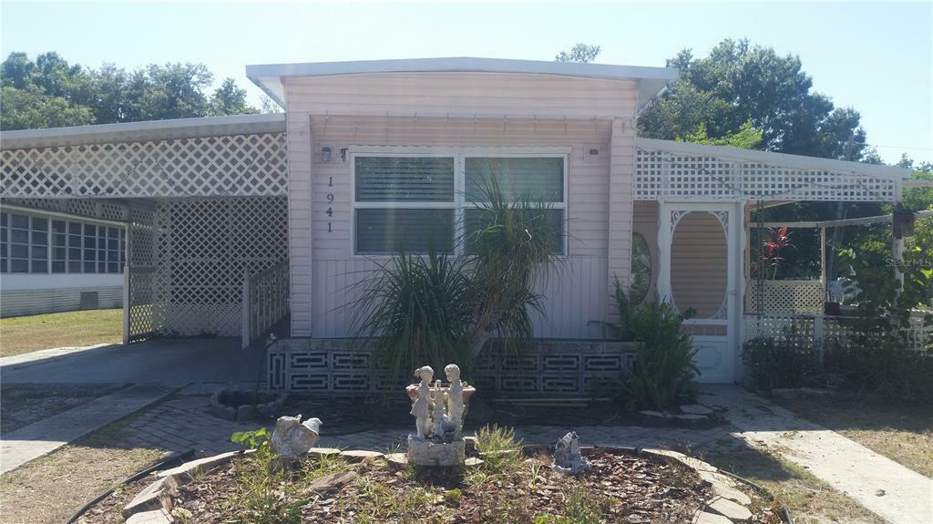 Property Photo:  1941 Blue Lake Drive  FL 33801 