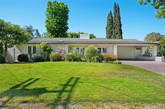 Property Photo:  12335 Tiara Street  CA 91607 