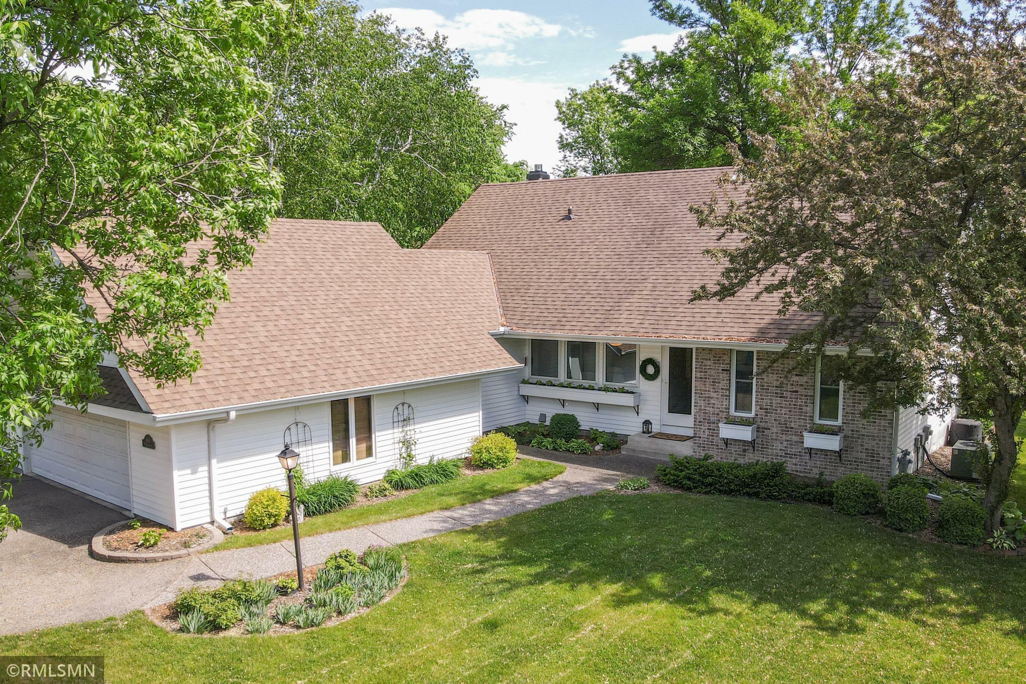 Property Photo: 9146 Fox Run Circle MN 55347