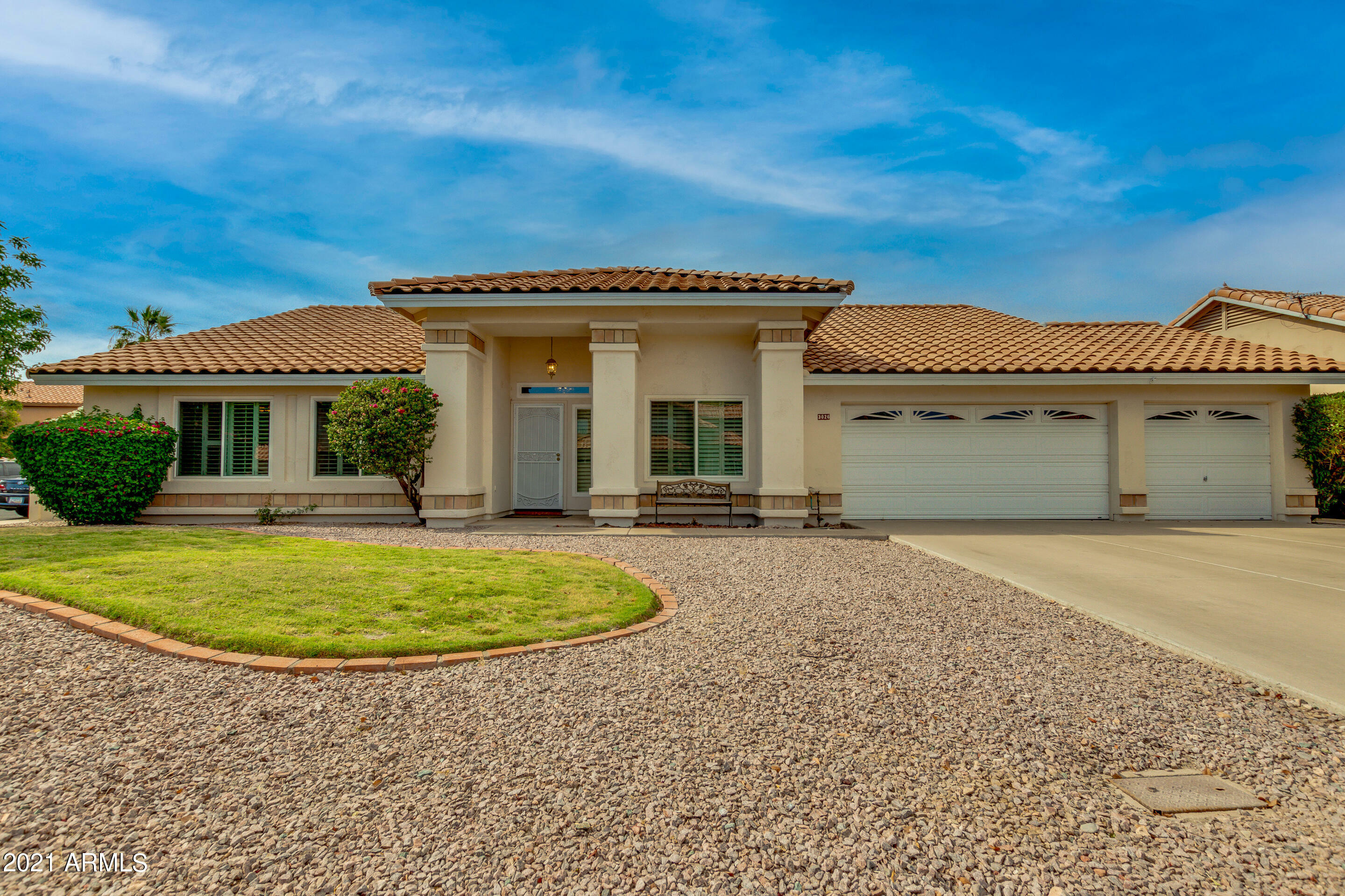 Property Photo:  3026 E Mallory Street  AZ 85213 