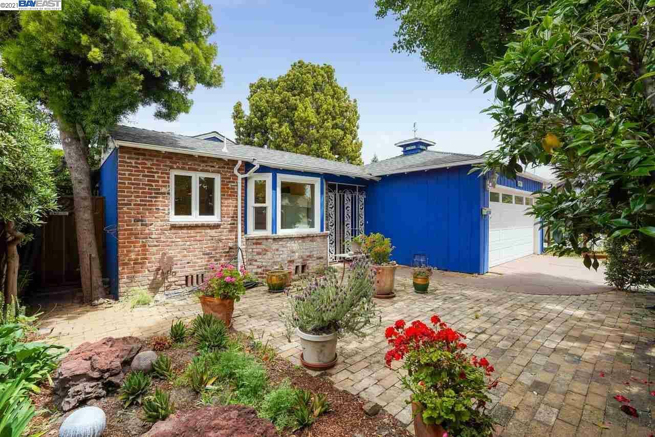 Property Photo: 1728 Crescent Ave CA 94546